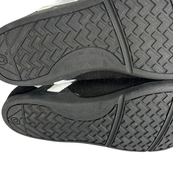 Women’s Xero athletic shoes size 5.5