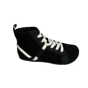 Women’s Xero athletic shoes size 5.5