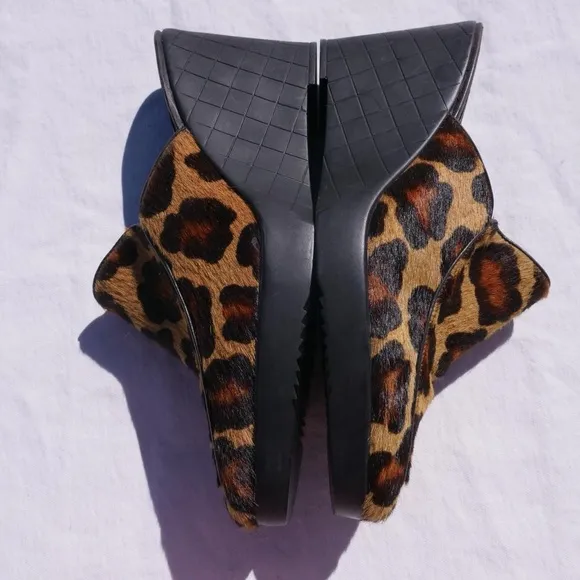Y2k Van Eli leopard printed pony hair mules