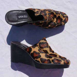 Y2k Van Eli leopard printed pony hair mules