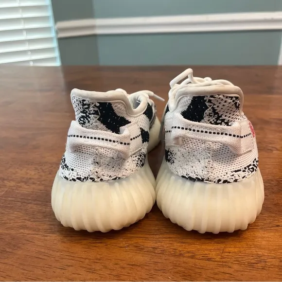 Yeezy Adidas Boost 350 V2 Zebra white black shoes size Women’s 8.5 men’s 7