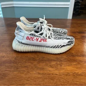 Yeezy Adidas Boost 350 V2 Zebra white black shoes size Women’s 8.5 men’s 7