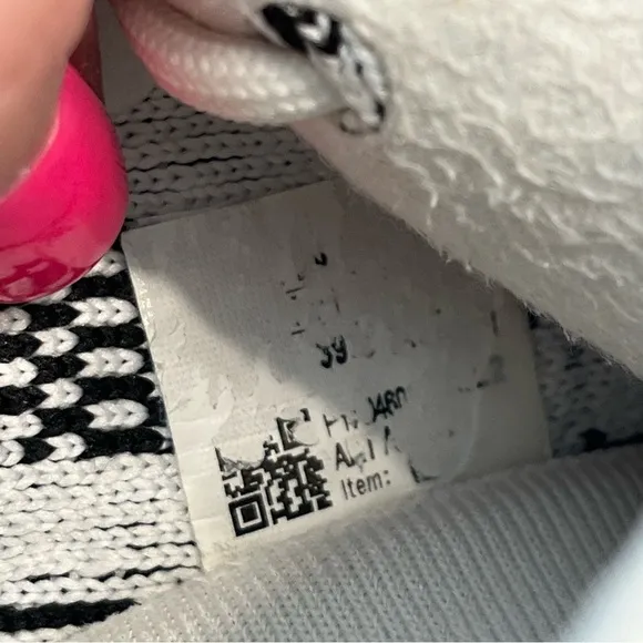 Yeezy Adidas Boost 350 V2 Zebra white black shoes size Women’s 8.5 men’s 7