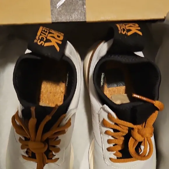 York athletic Via All-Terrain Shoes
