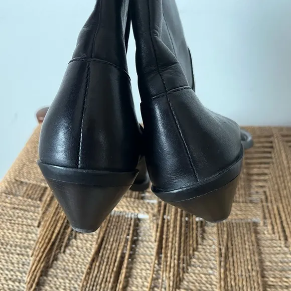 Zara Shoes Women’s 7 Black Leather Cowboy Ankle Booties